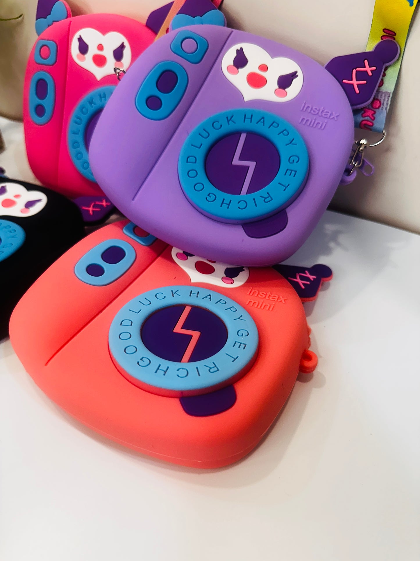 Silicone Sling Bag for Kids – Soft, Waterproof & Lightweight Crossbody Bag in Multiple Colors